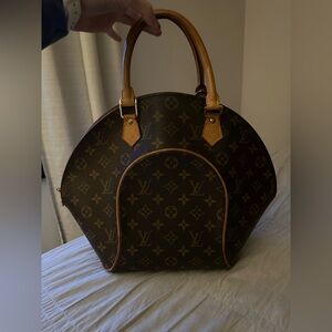 Louis Vuitton Ellipse Canva MM bag